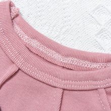 Load image into Gallery viewer, Bella Cat T-Shirt | T-Shirt for Cats &amp; Kittens | MissyMoMo
