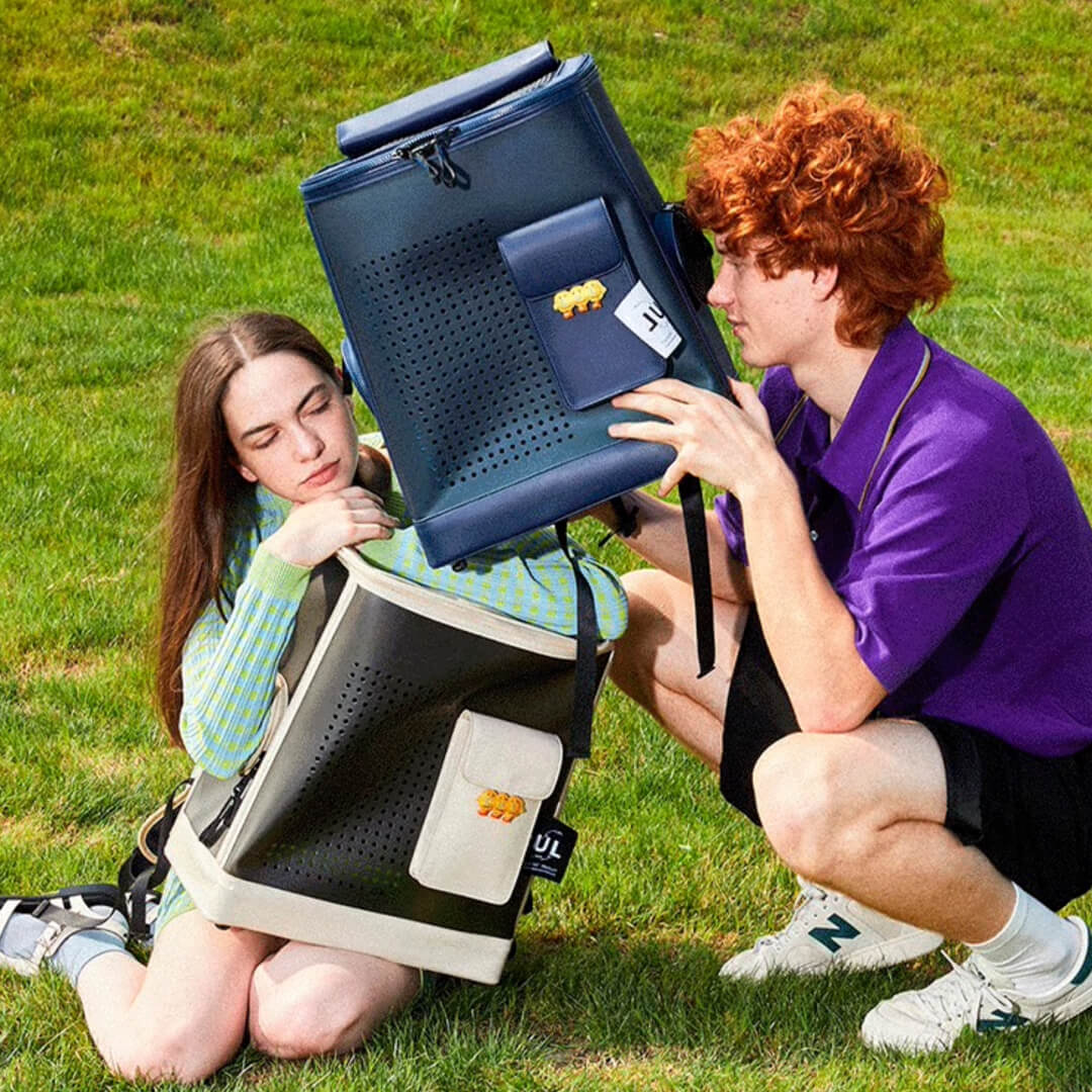 CUL Black & White and Navy Blue Cat Carrier Backpacks | MissyMoMo