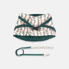 Load image into Gallery viewer, Fleur Cat Harness and Leash Set in Floral Design | MissyMoMo
