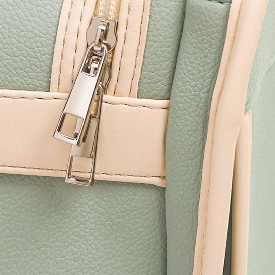 Silver Zippers on Faux Leather Cat Carrier | MissyMoMo